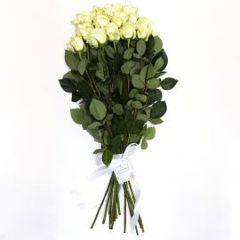 Bouquet of  15 white roses